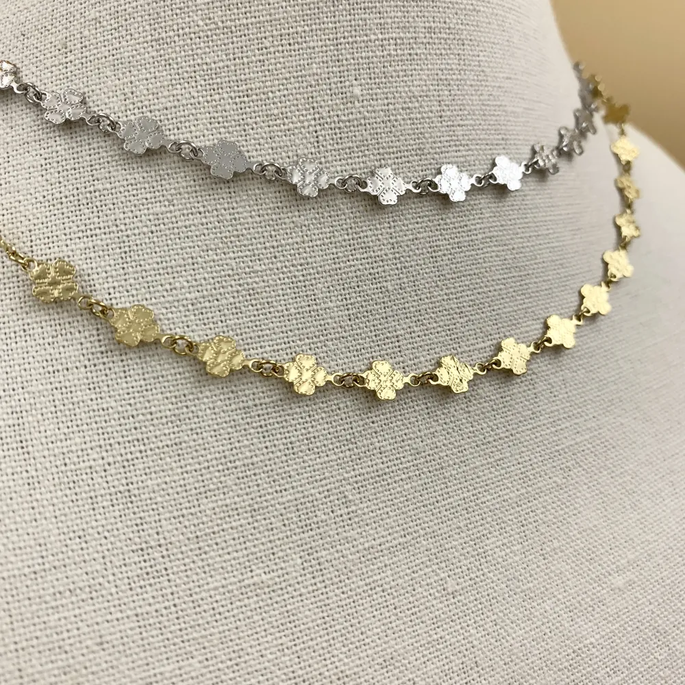 CAC6767-Catena Quadrifoglio- Collana Corta in Acciaio (Argento)