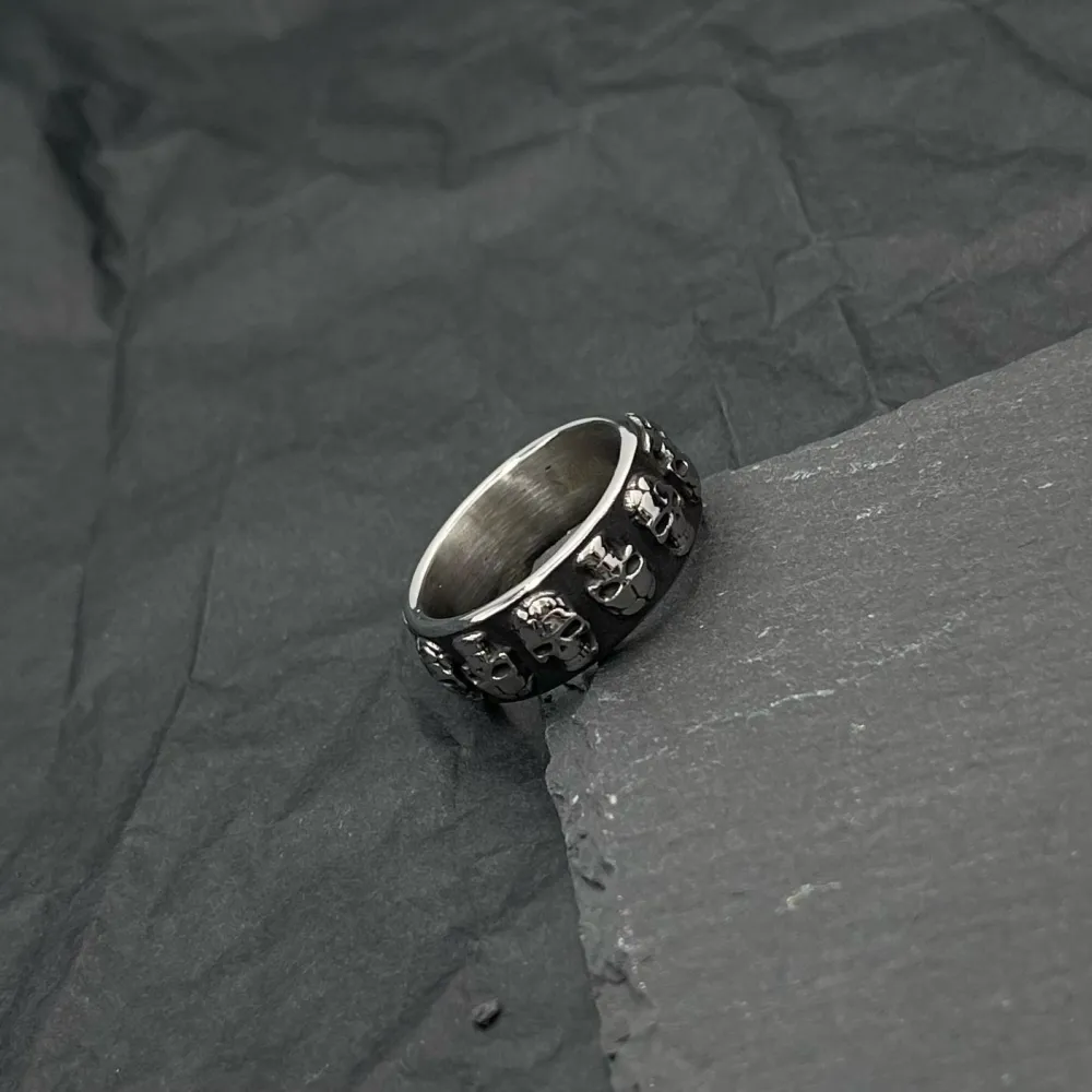 [AAU-105-147] Fede con Teschio-Anello in Acciaio con Misure - AAU-105-147