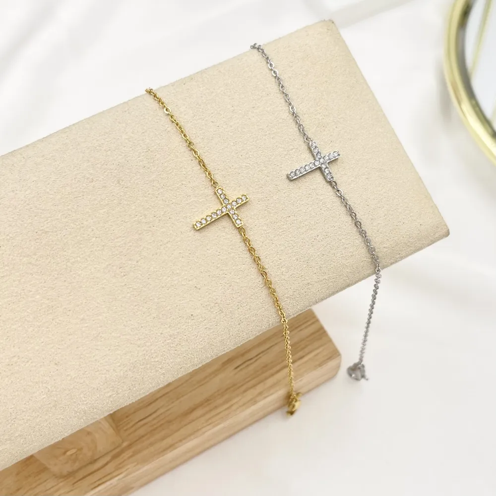 Croce con Zirconia-Bracciale in Acciaio - BAC-103-3977B