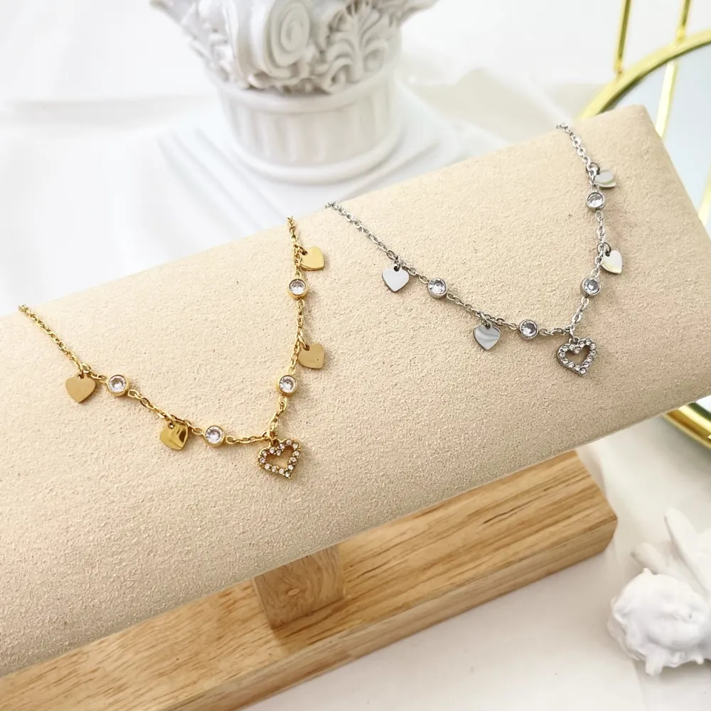 Cuore Vuoto -Bracciale in Acciaio con Chiusura - BAC-103-AA3469B