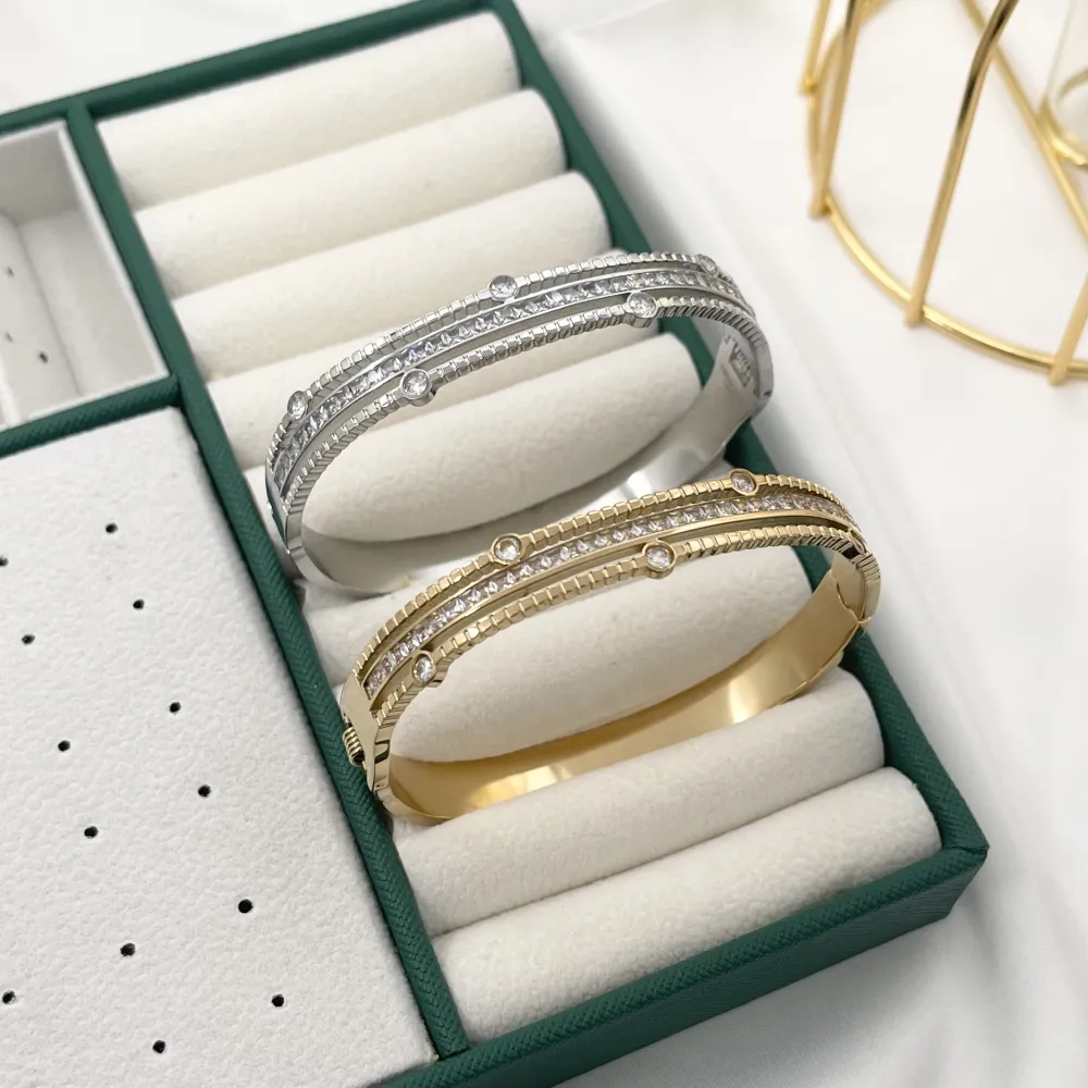 Tre Fili con Zirconia-Bracciale Rigido in Acciaio - BAR-413-2211