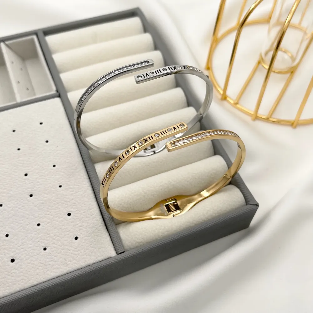 Tennis N.Romani-Bracciale Rigido in Acciaio - BAR-413-2270 (Oro Giallo)