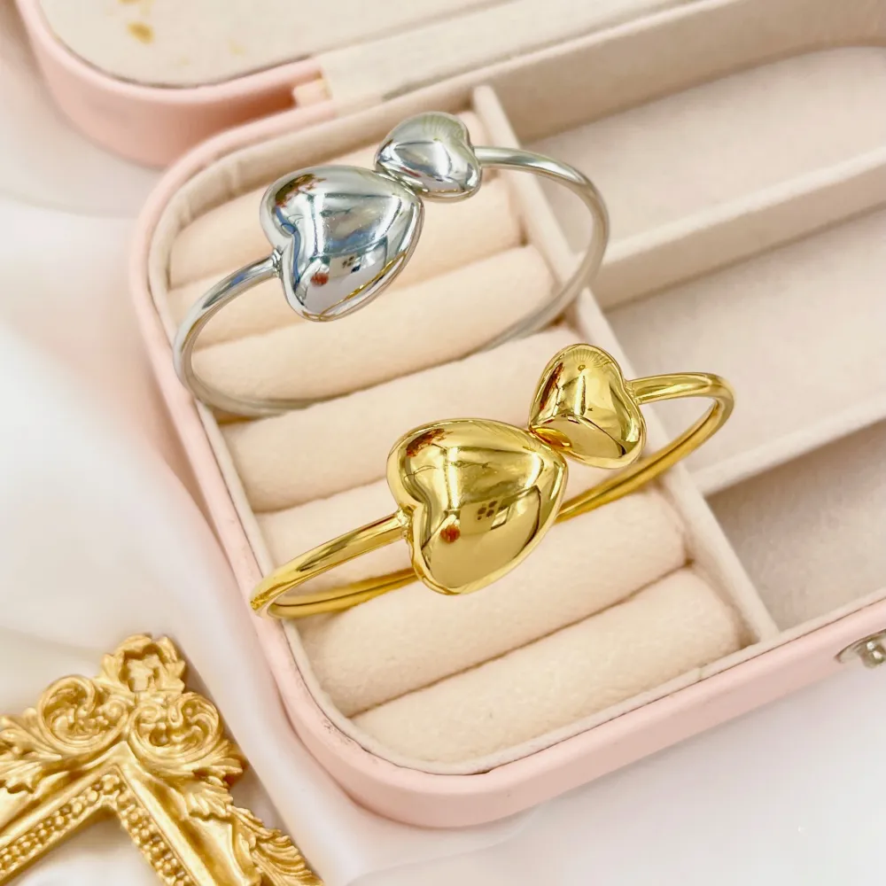 Doppio Cuore-Bracciale Rigido in Acciaio - BAR-413-7007