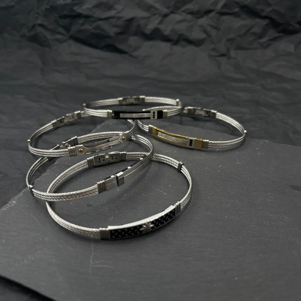 Croce Stella-Bracciale Semirigido da Uomo in Acciaio - BAU-600-H172 (Acciaio)