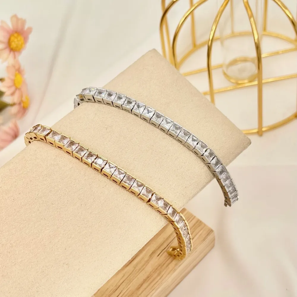 Tennis Quadrato-Bracciale con Cubic Zirconia - BMZ-243-14 (Argento)