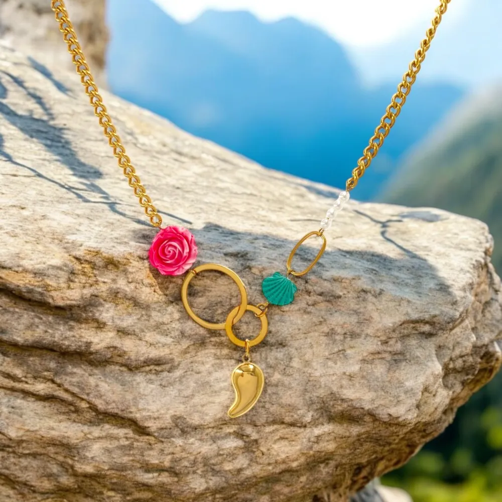 Fiore conchiglia -Collana Corta in Acciaio - CAC-765-09