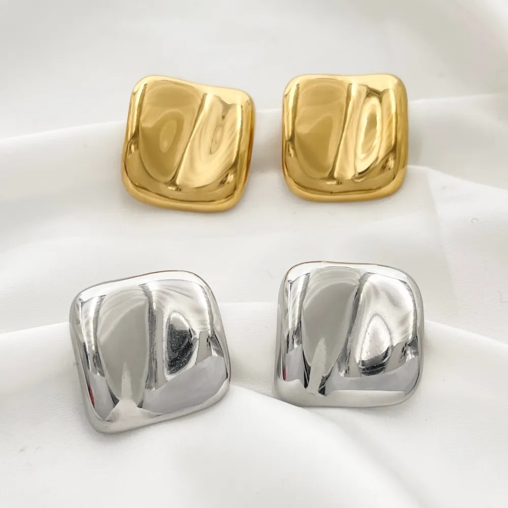 Quadrato Lavorato-Orecchini in Acciaio - OAP-413-173