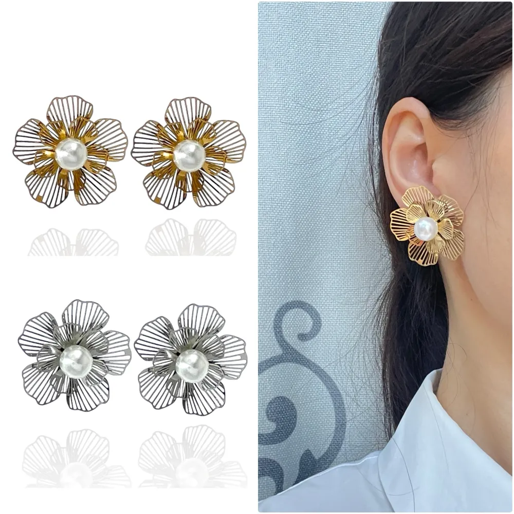 Fiore con Perla -Orecchini in Acciaio - OAP-413-2107 (Argento)