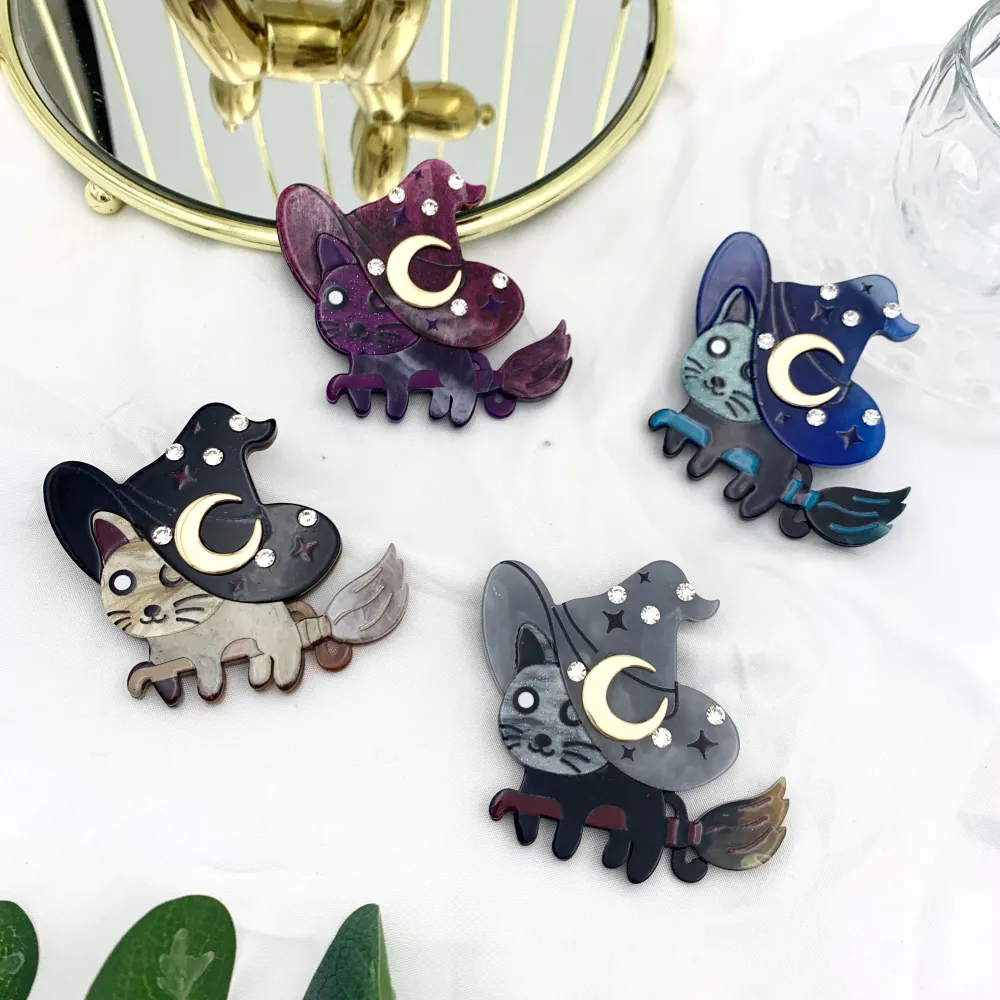 Gatto Befana-Spilla Moda in Resina - SPM-1040