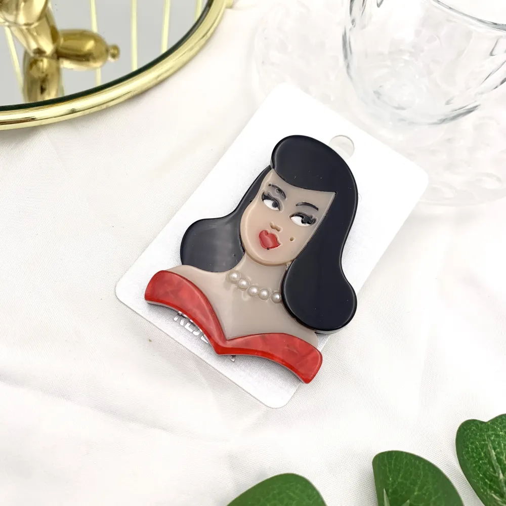 Donna-Spilla Moda in Resina - SPM-121-63